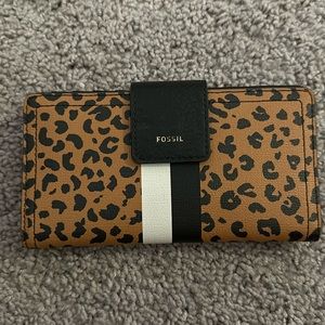 Fossil cheetah print wallet